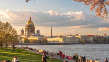 Тепло без снега: Петербургу достанутся майские дожди, но не холод с севера